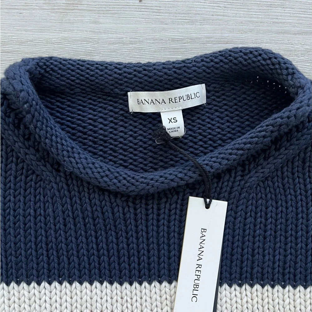 Banana Republic Navy & White Striped Crewneck Sweater - Picture 2 of 8